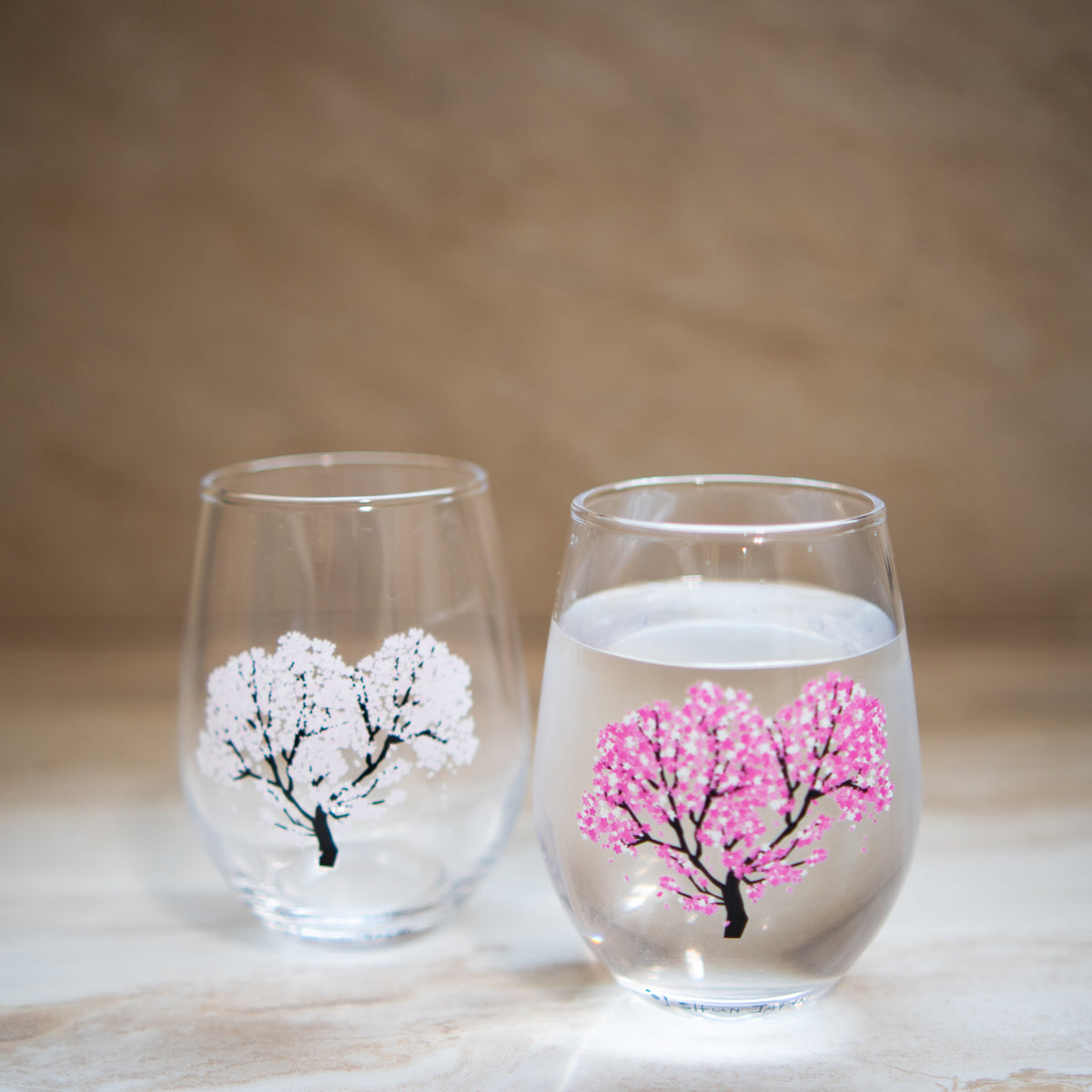 Sakura Color Changing Wine Glass from Apollo Box